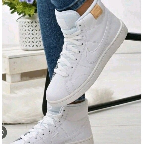 NIKE Womens COURT ROYALE 2 MID LACE-UP TRAINERS SNEAKERS SHOES WHITE SIZE 9 - Picture 1 of 11